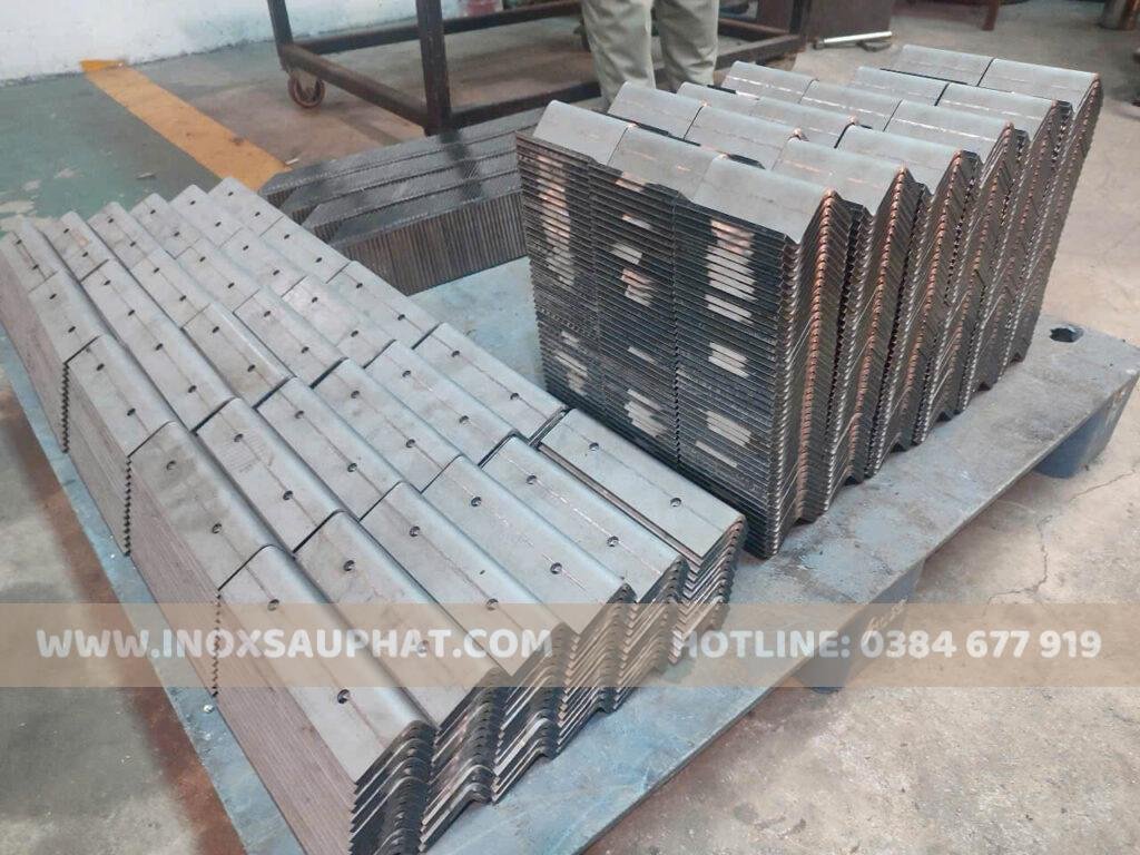 Cắt, chấn CNC tại TPHCM